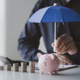 Umbrella, piggy bank, money_sq